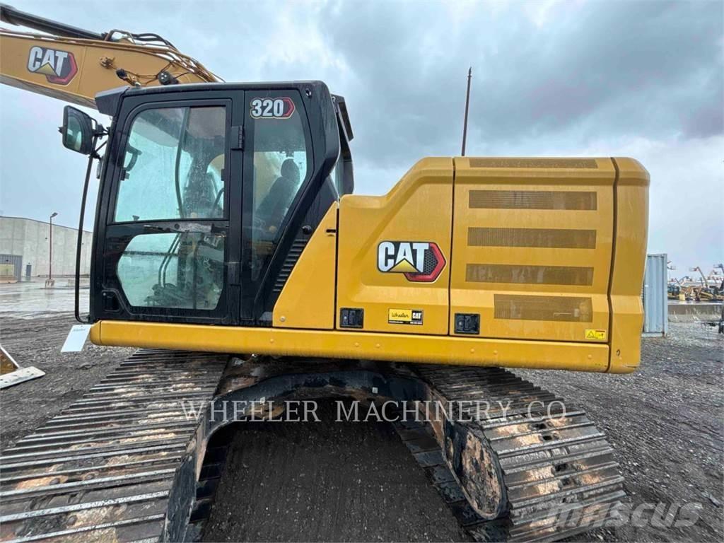 CAT 320 CF Paletli ekskavatörler
