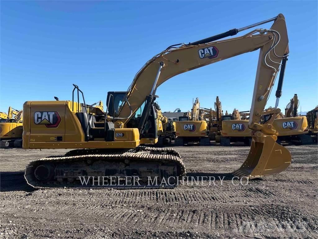 CAT 320 CF Paletli ekskavatörler