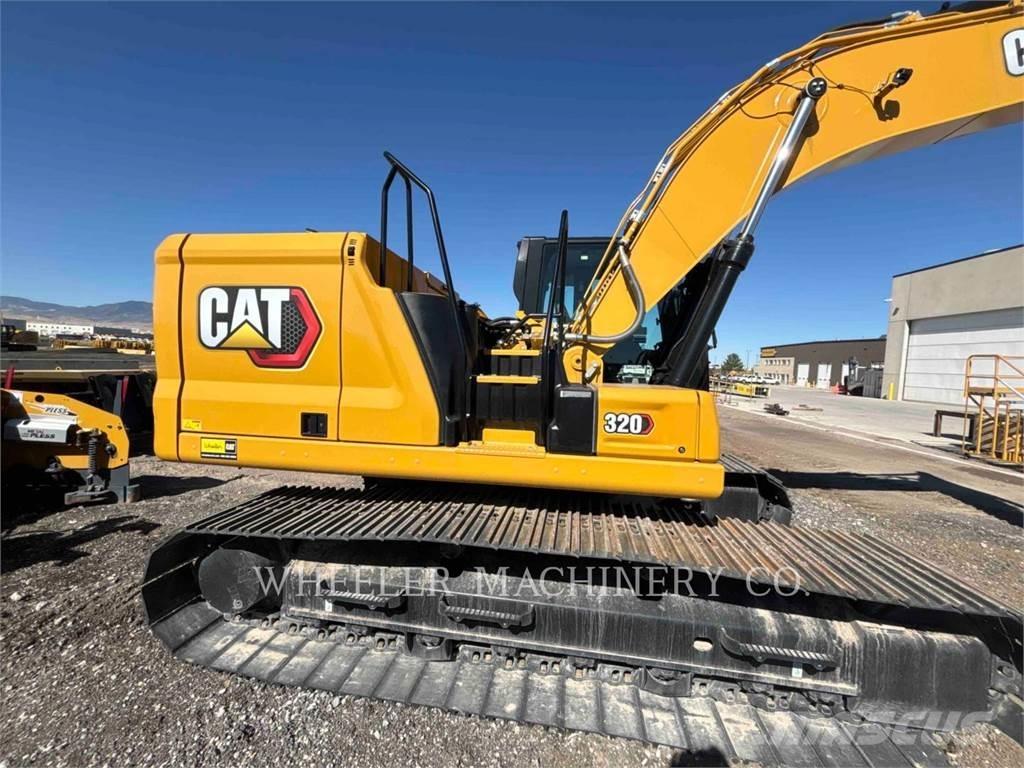 CAT 320 CF Paletli ekskavatörler
