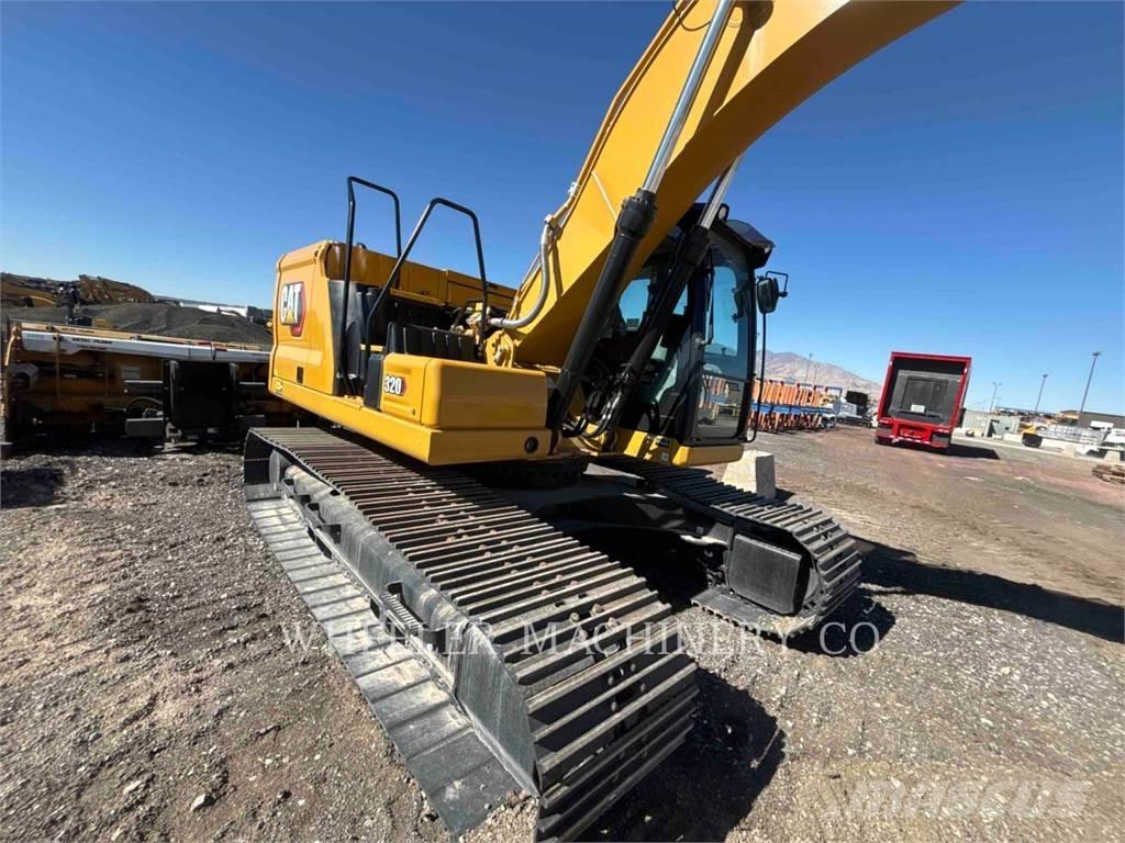 CAT 320 CF Paletli ekskavatörler