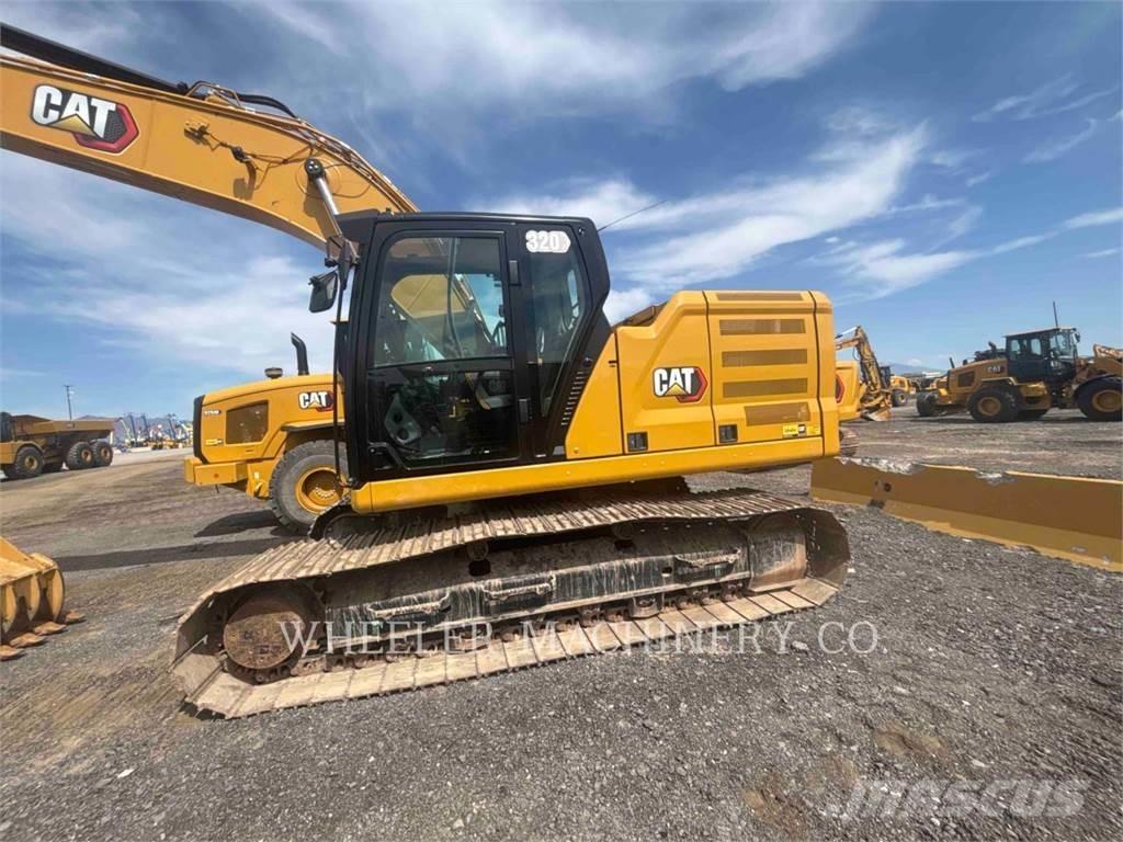 CAT 320 TH Paletli ekskavatörler