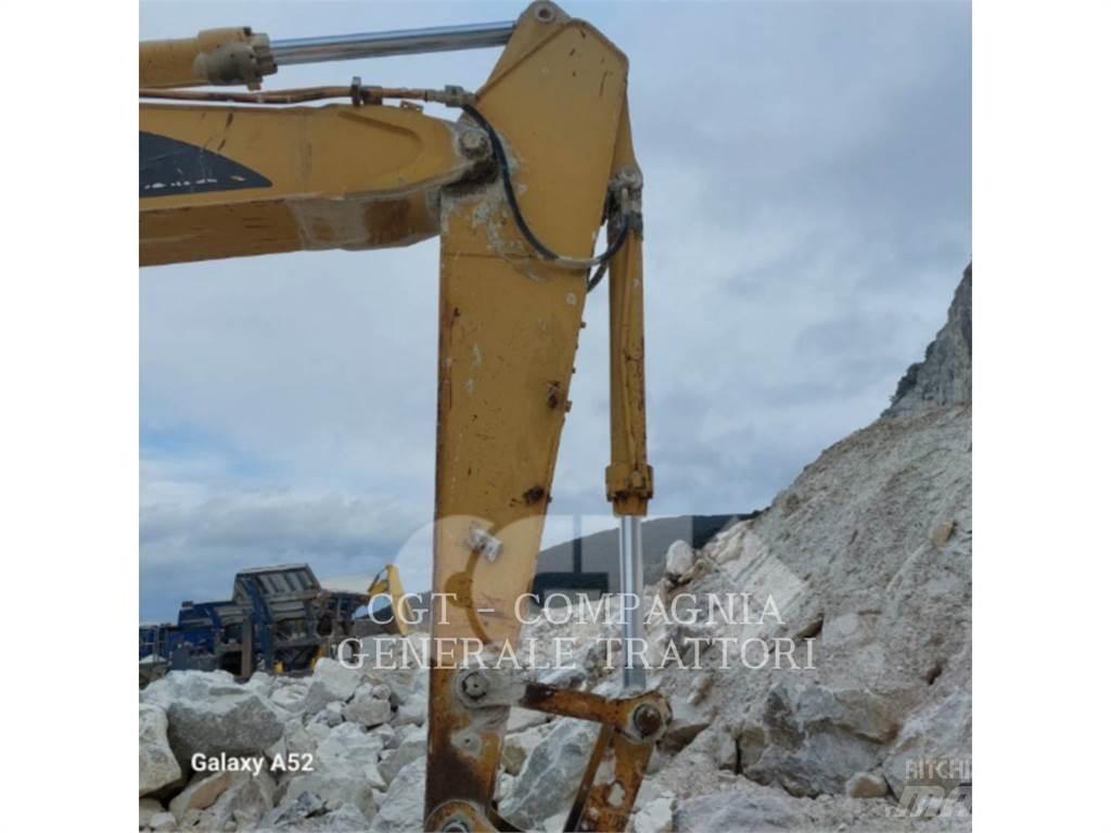 CAT 320B Paletli ekskavatörler