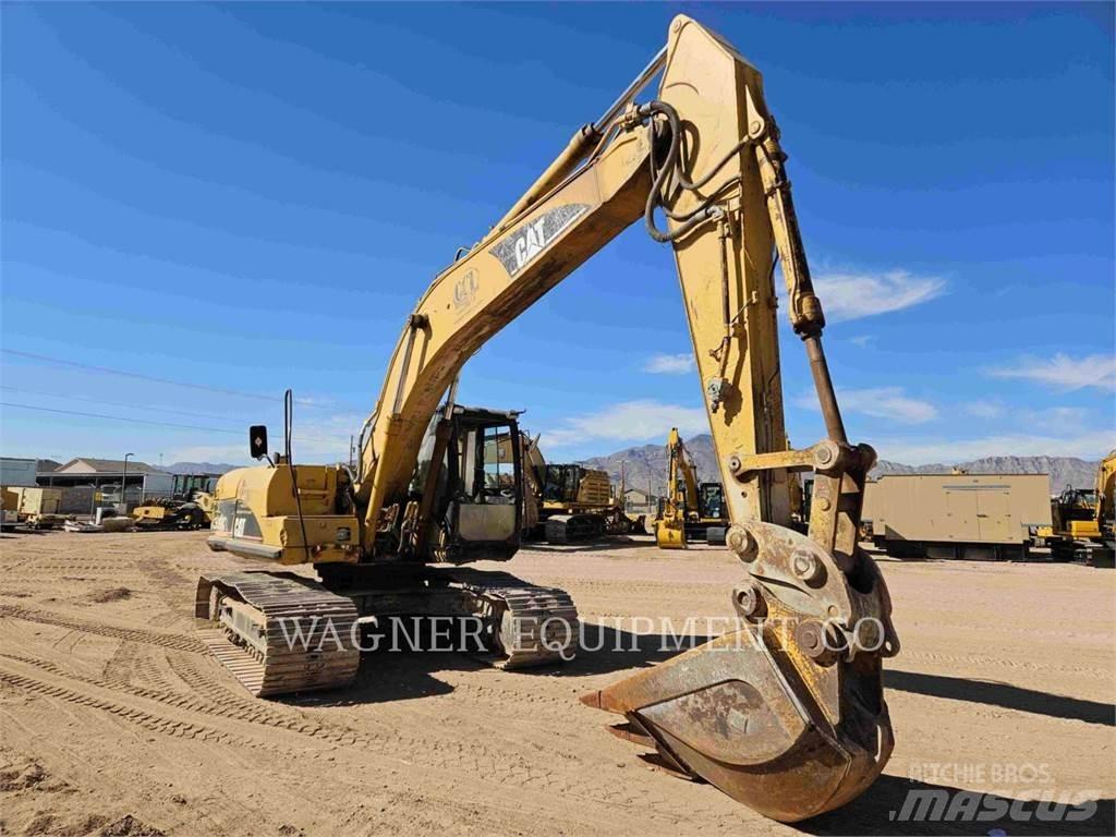 CAT 320CL Paletli ekskavatörler