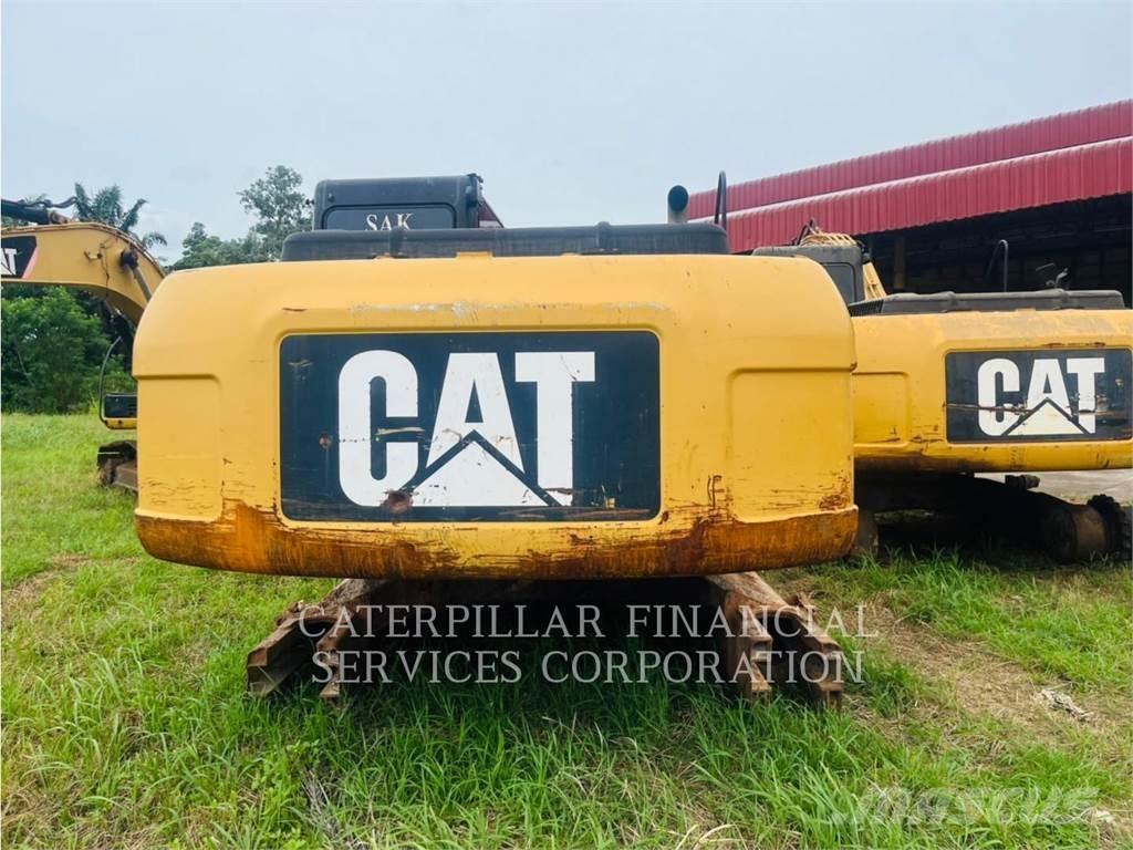 CAT 320D Paletli ekskavatörler