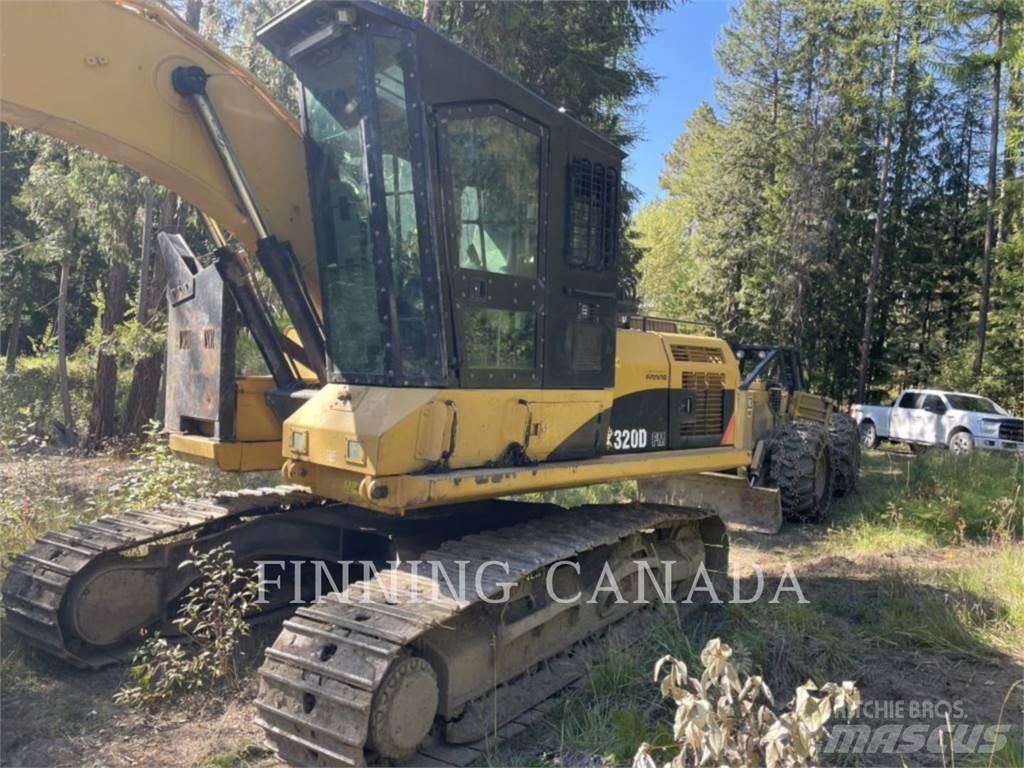CAT 320D FM Paletli ekskavatörler