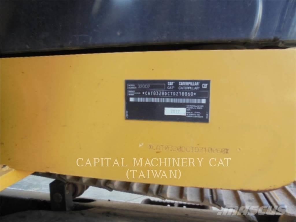 CAT 320D2 Paletli ekskavatörler