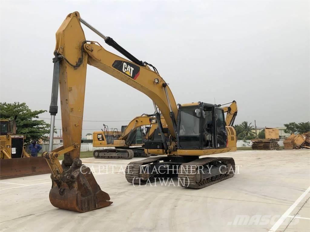 CAT 320D2 Paletli ekskavatörler