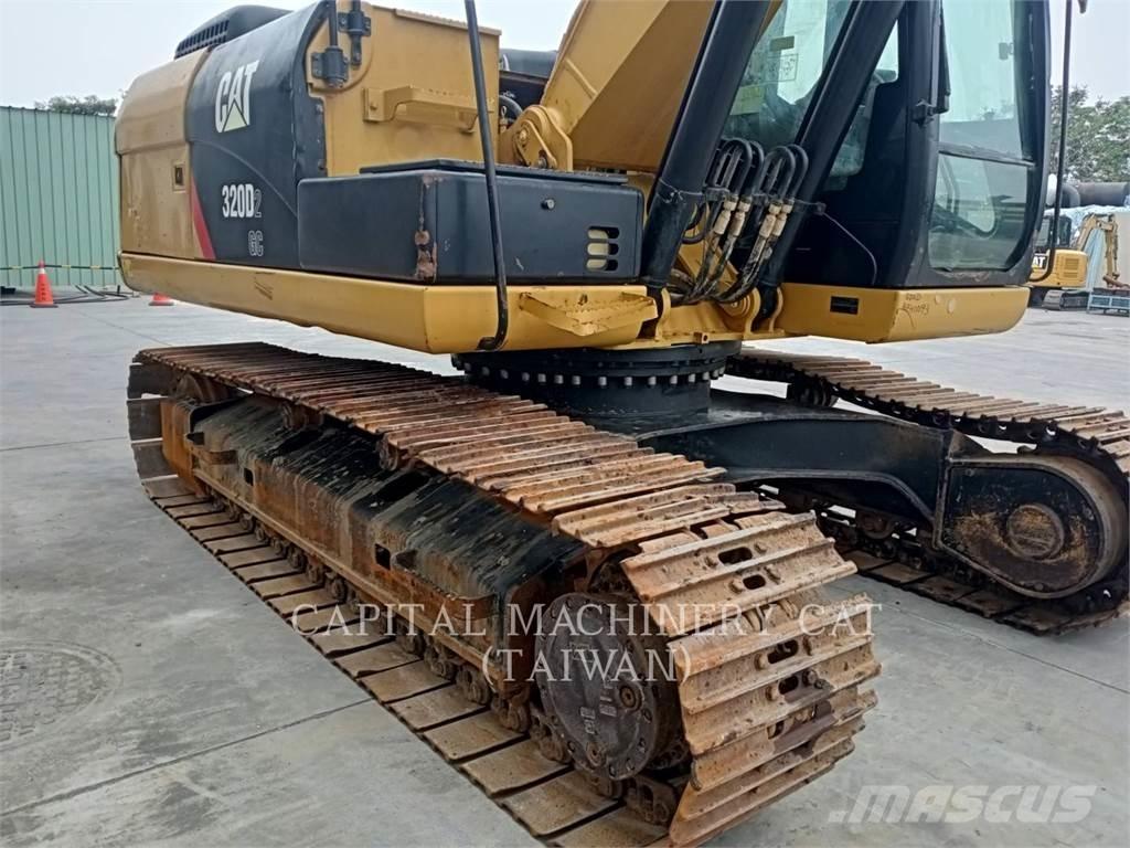 CAT 320D2GC Paletli ekskavatörler