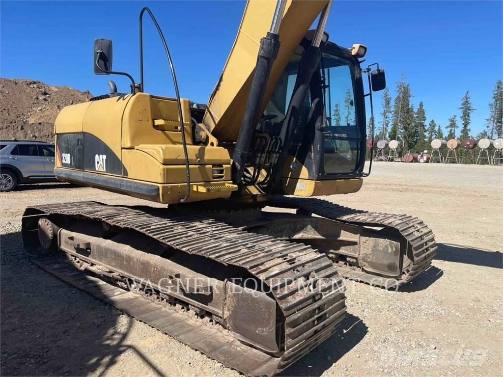 CAT 320DL Paletli ekskavatörler