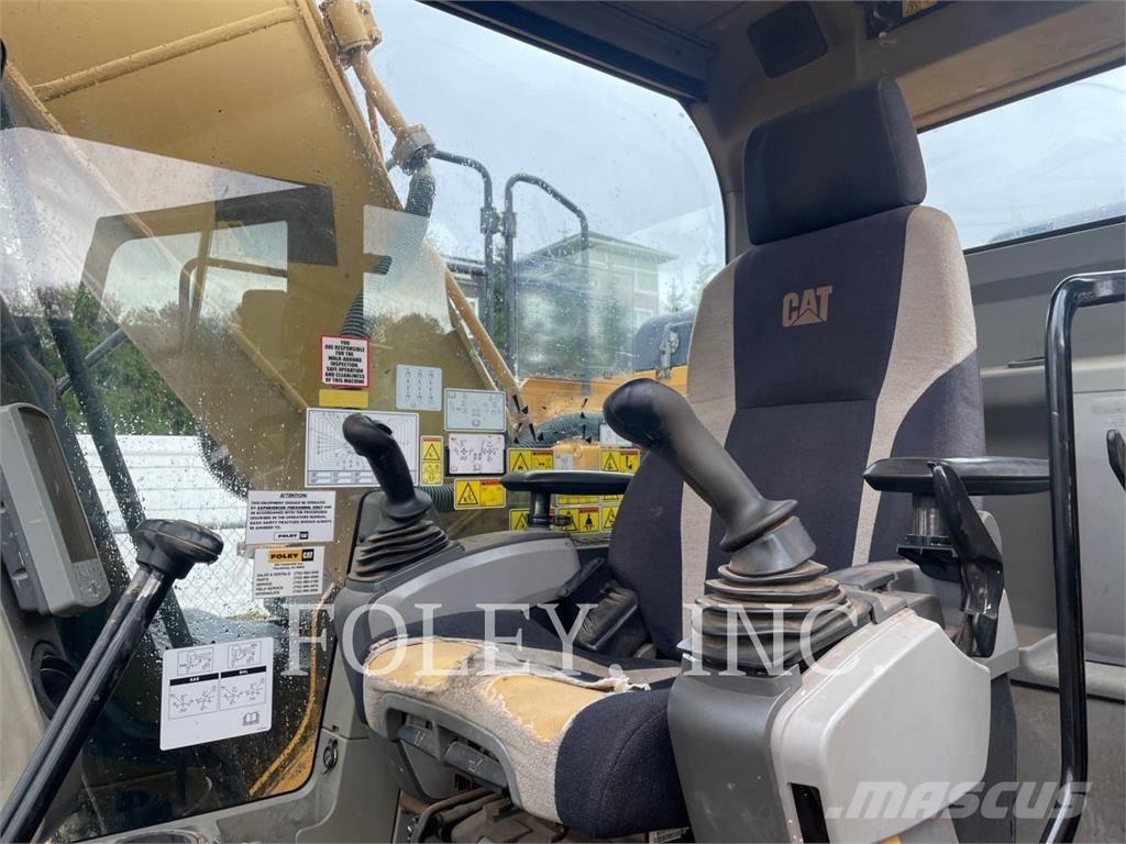 CAT 320EL Paletli ekskavatörler