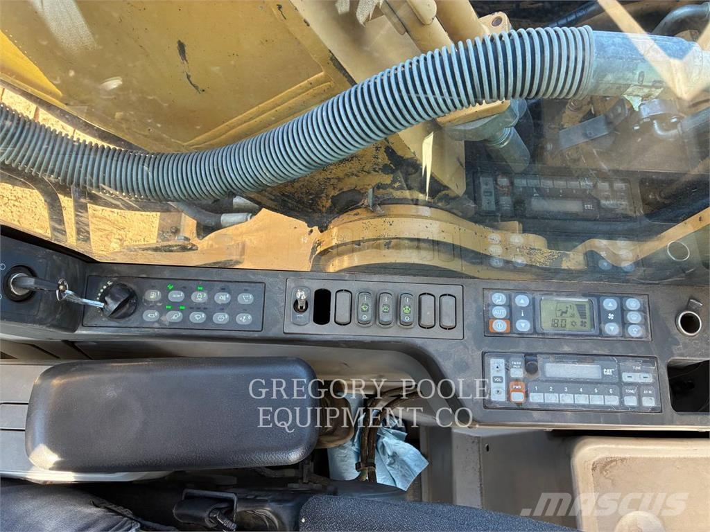 CAT 320EL Paletli ekskavatörler