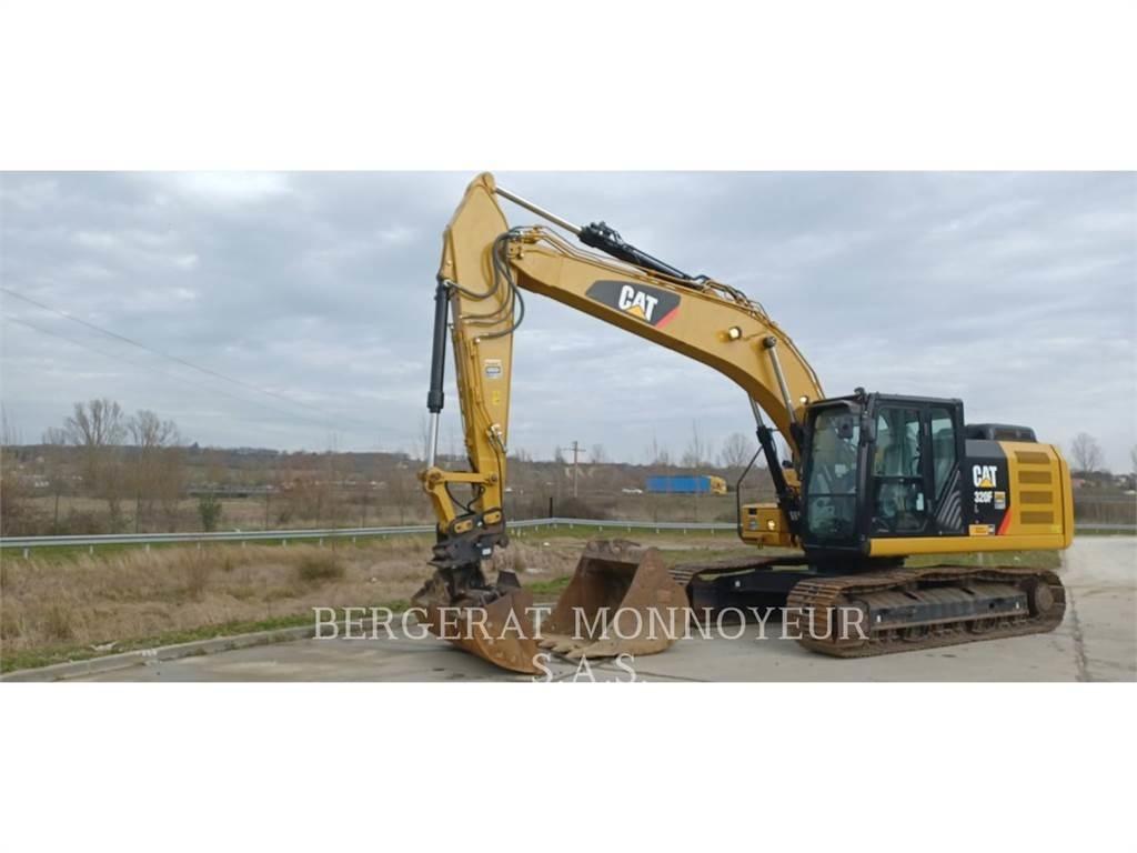 CAT 320F Paletli ekskavatörler