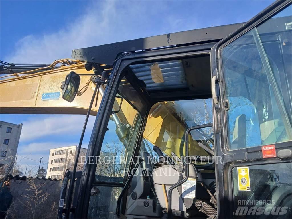 CAT 320FL Paletli ekskavatörler