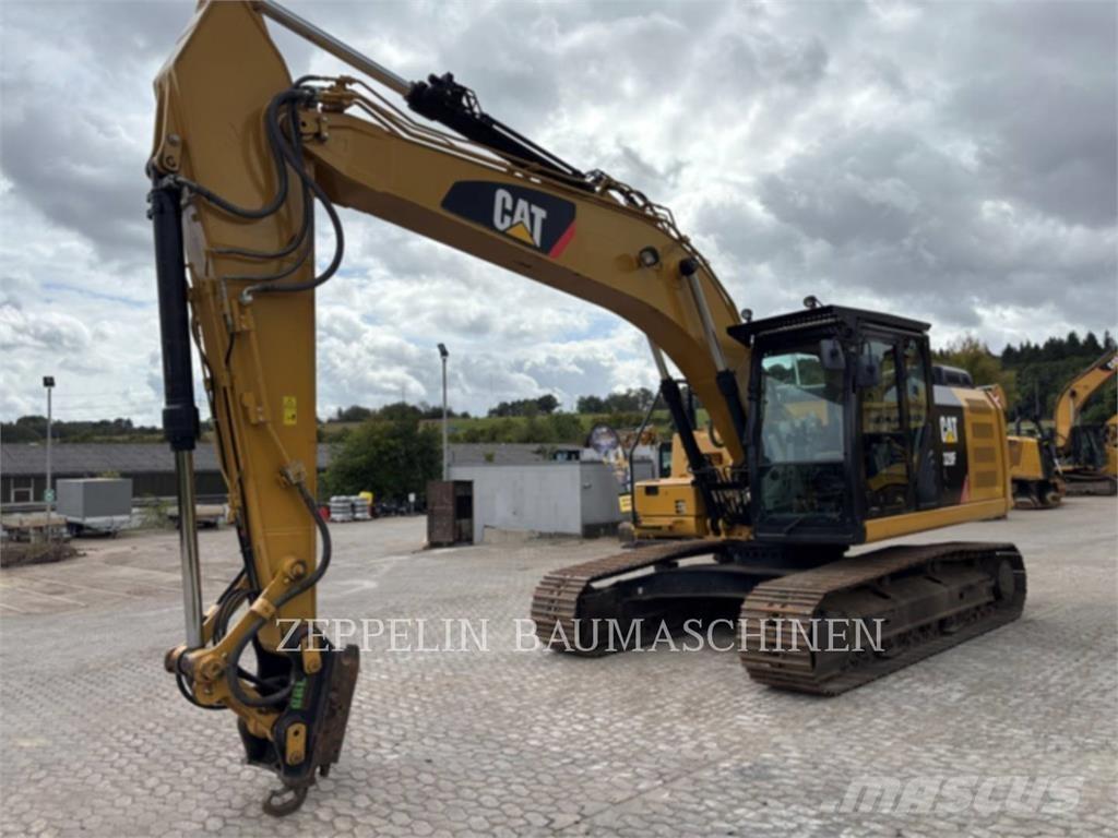 CAT 320FL Paletli ekskavatörler