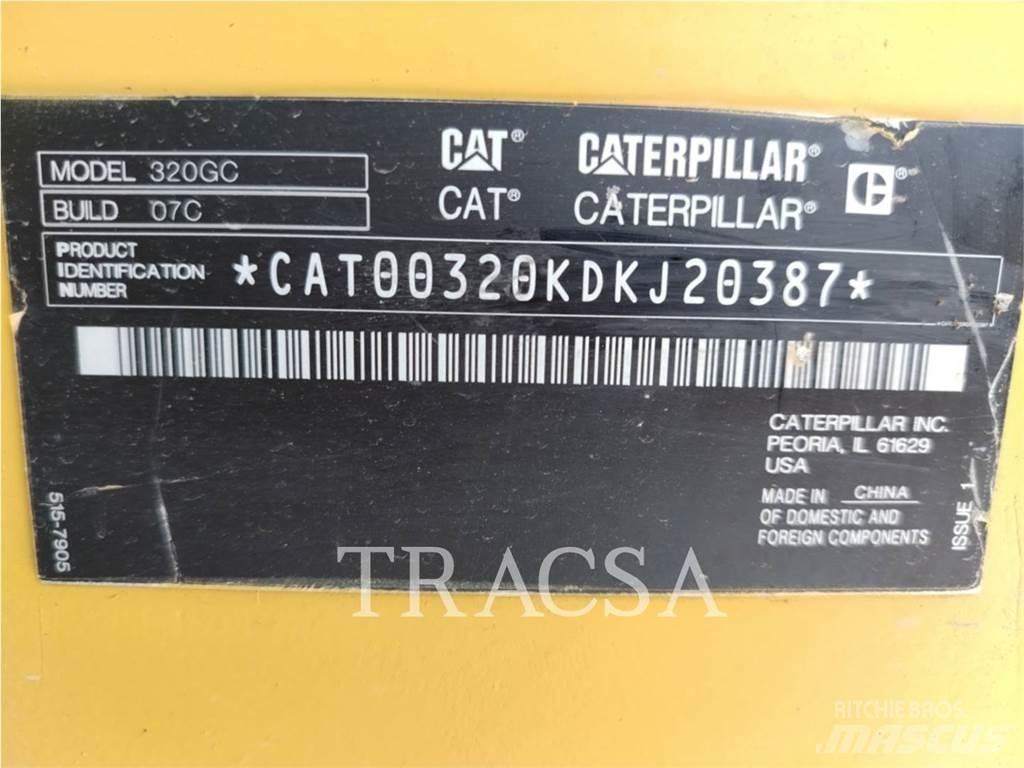 CAT 320GC Paletli ekskavatörler