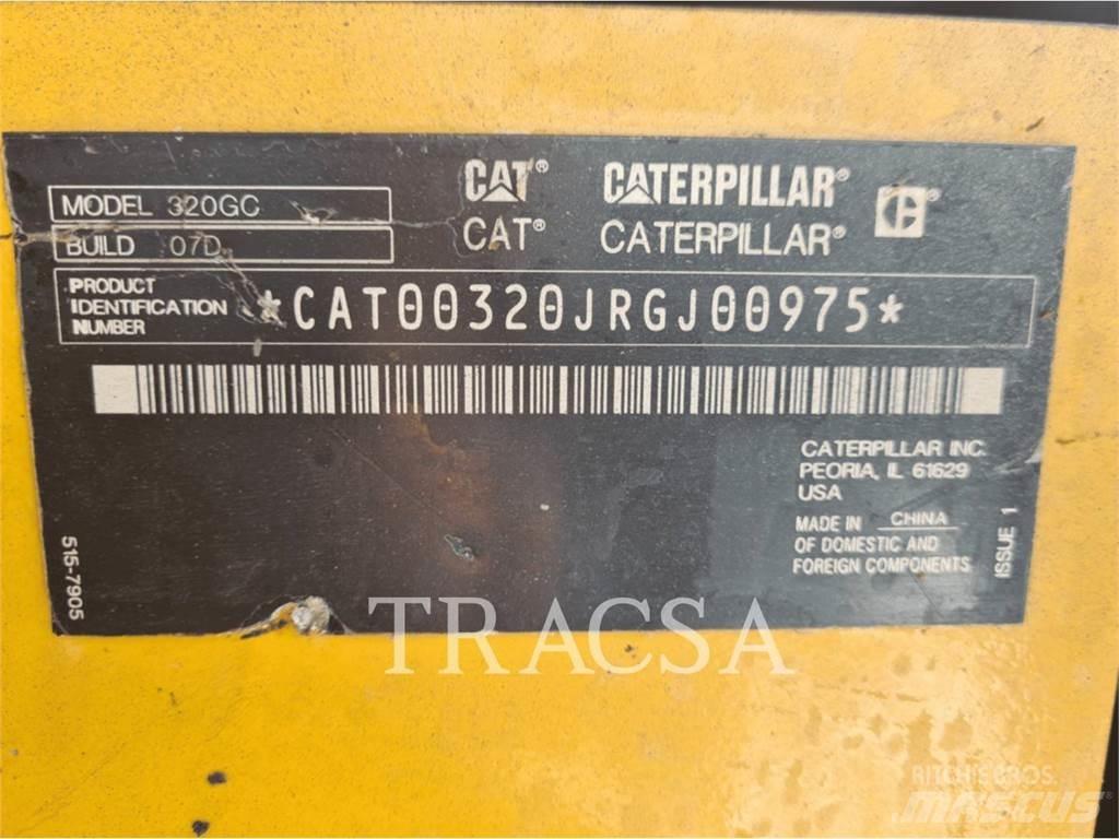 CAT 320GC Paletli ekskavatörler