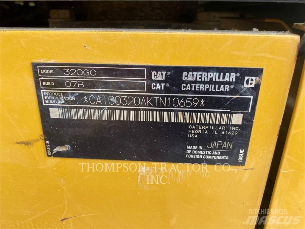 CAT 320GC Paletli ekskavatörler
