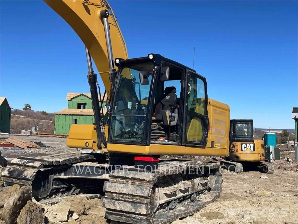 CAT 323 Paletli ekskavatörler