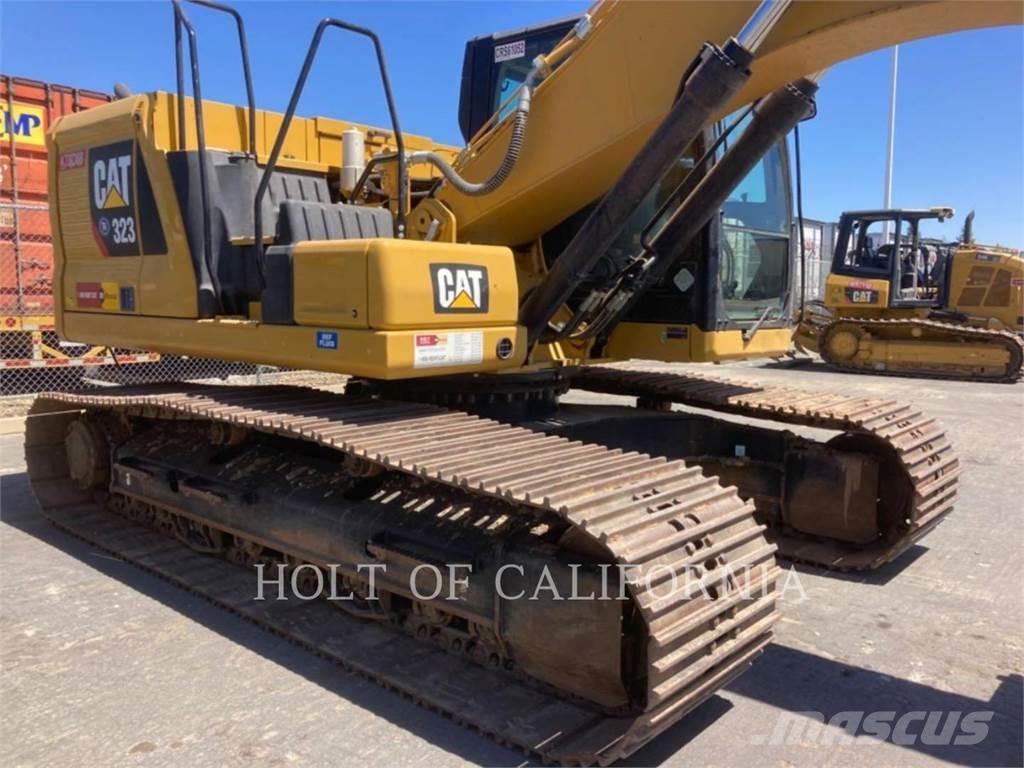 CAT 323 Paletli ekskavatörler