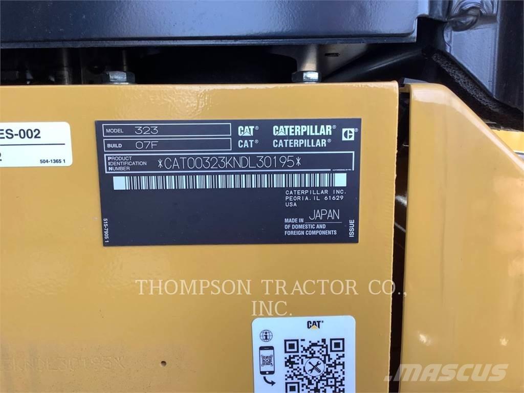 CAT 323 Paletli ekskavatörler