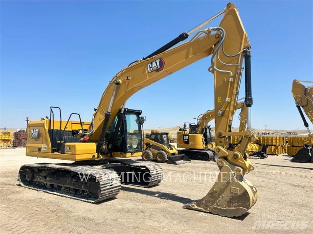 CAT 323 Paletli ekskavatörler