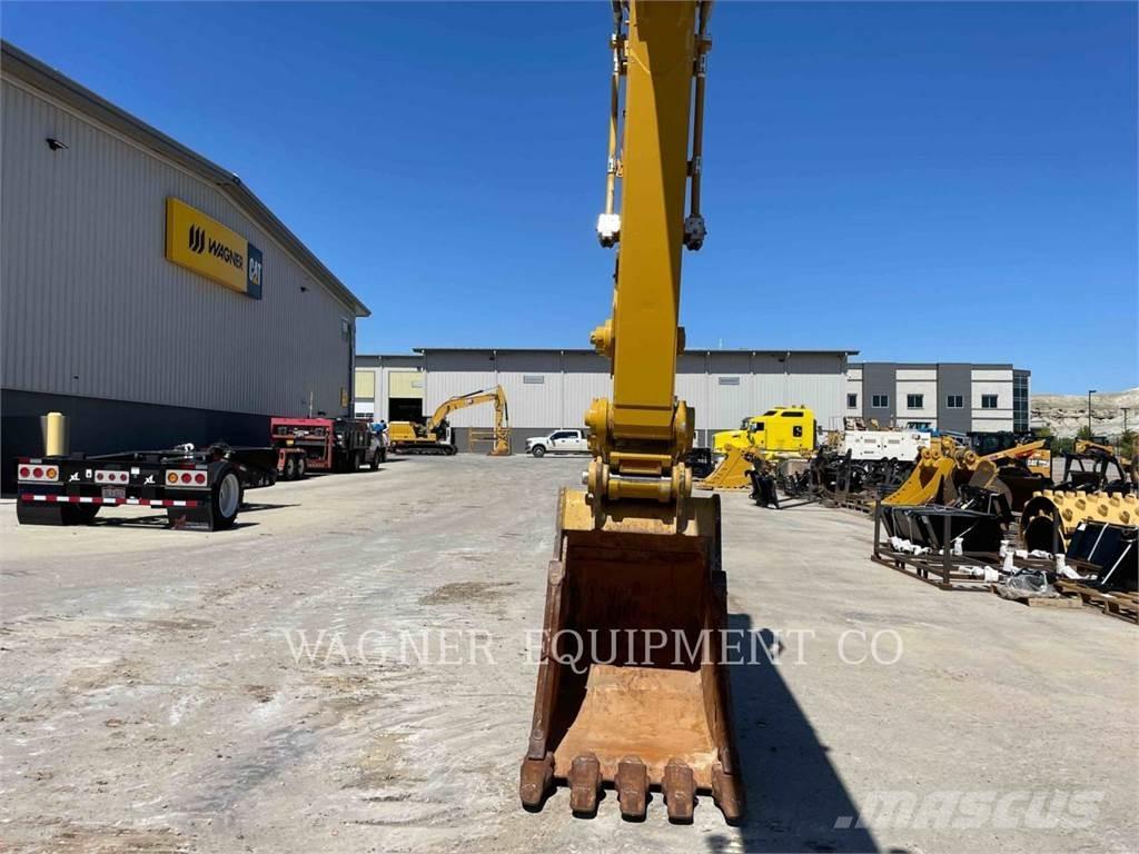 CAT 323 Paletli ekskavatörler