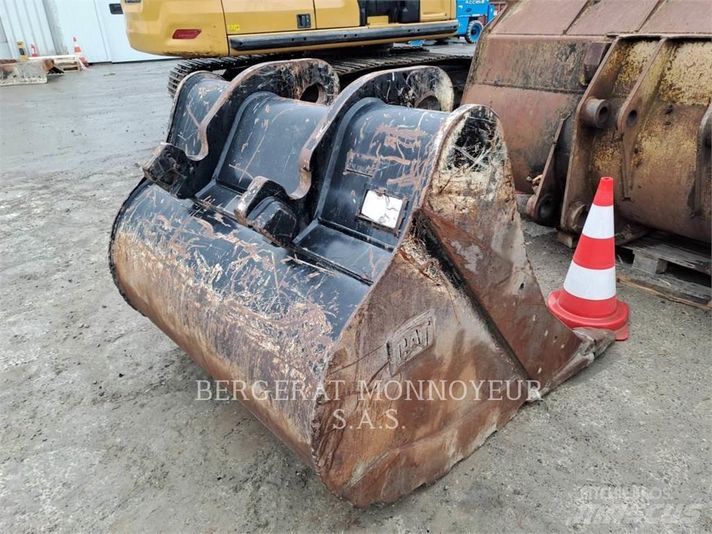 CAT 323 Paletli ekskavatörler