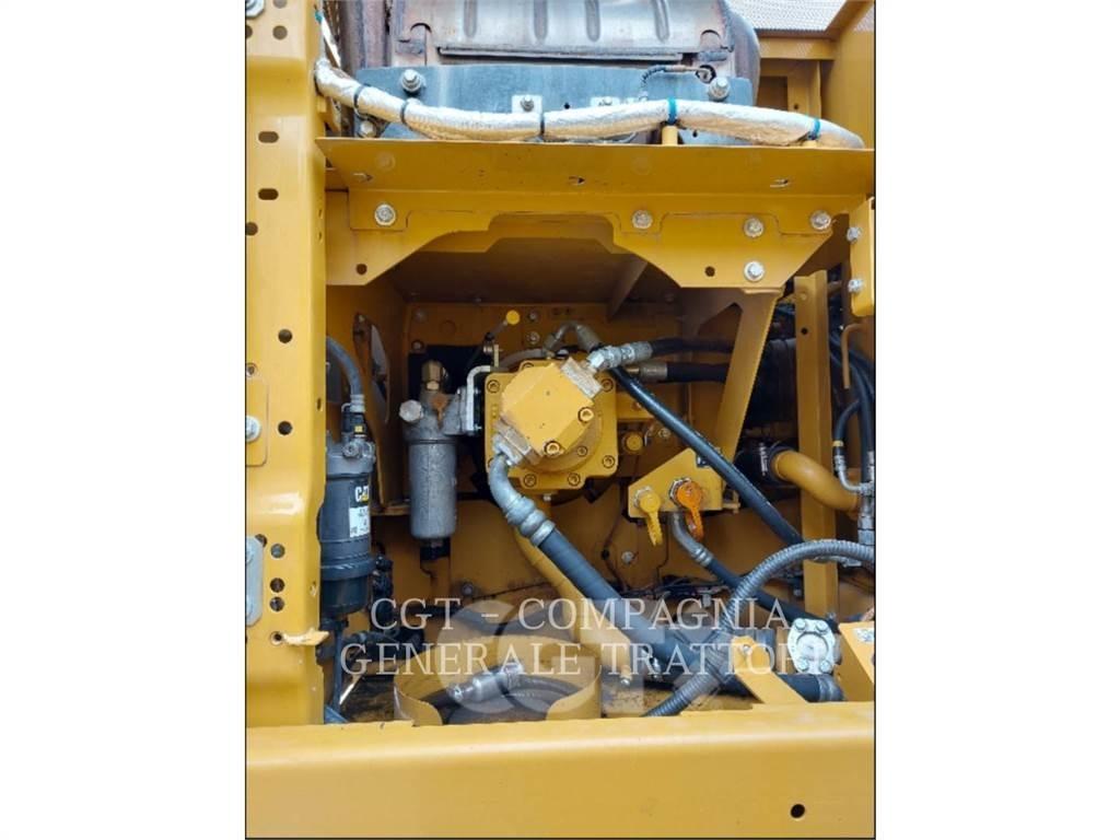 CAT 323 Paletli ekskavatörler