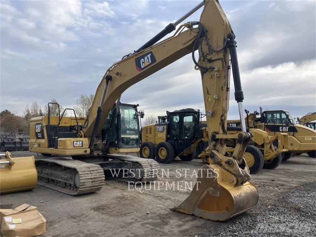 CAT 323 Paletli ekskavatörler