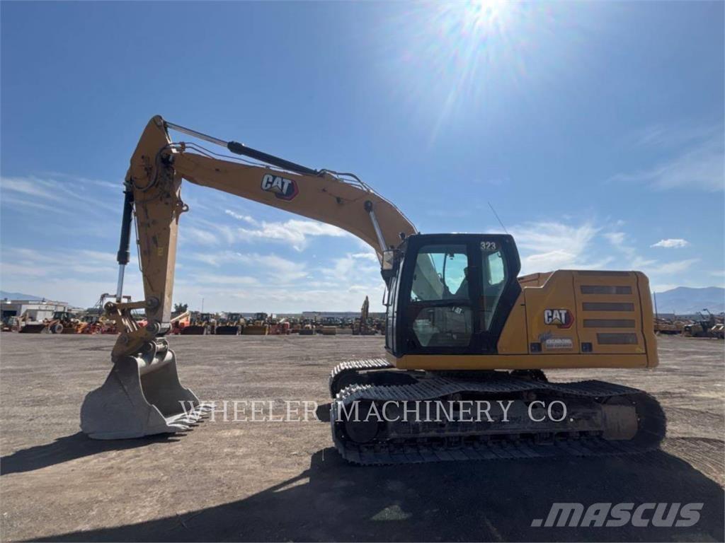 CAT 323 Paletli ekskavatörler