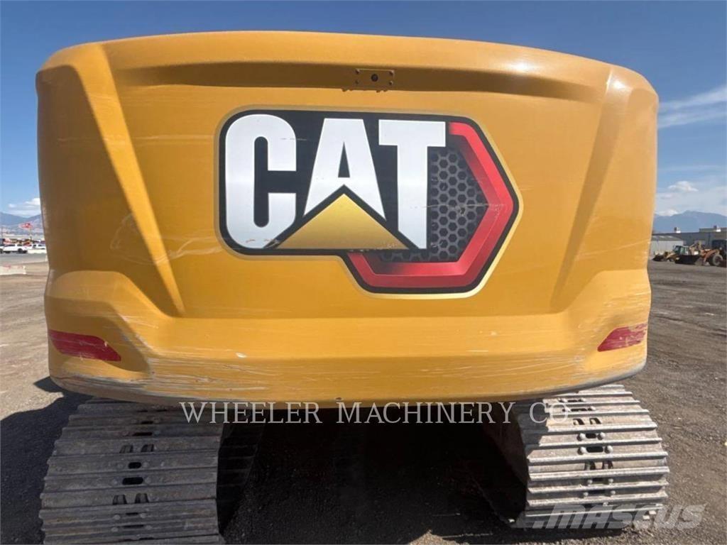 CAT 323 Paletli ekskavatörler