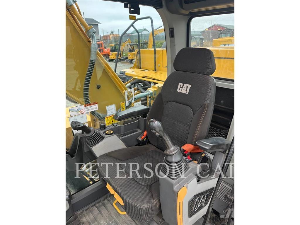 CAT 323 Paletli ekskavatörler