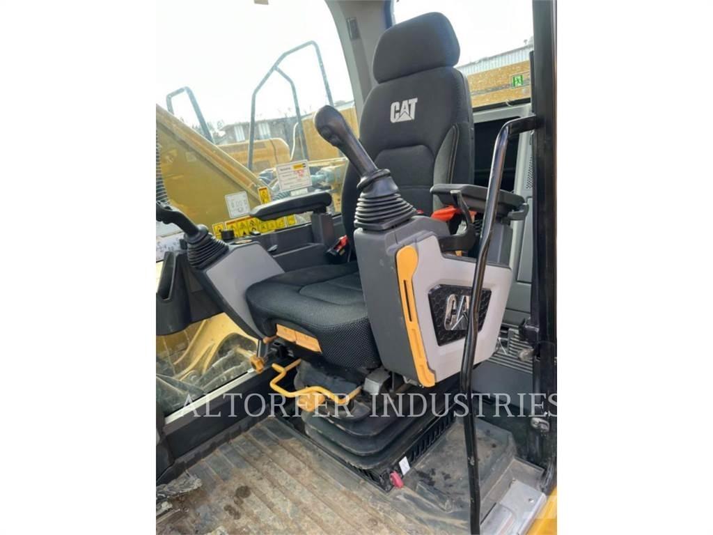 CAT 323-07 Paletli ekskavatörler
