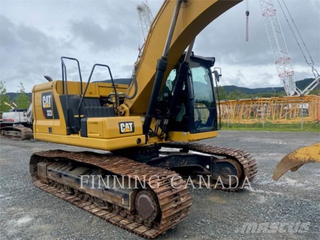 CAT 323-07 Paletli ekskavatörler