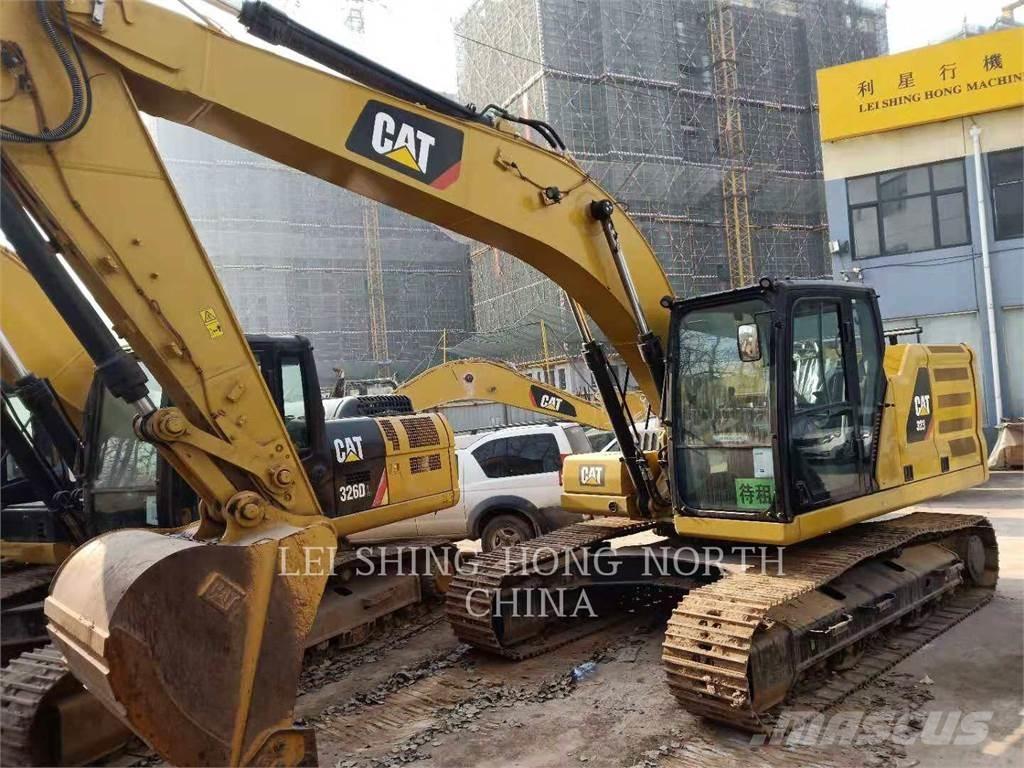 CAT 323-07 Paletli ekskavatörler