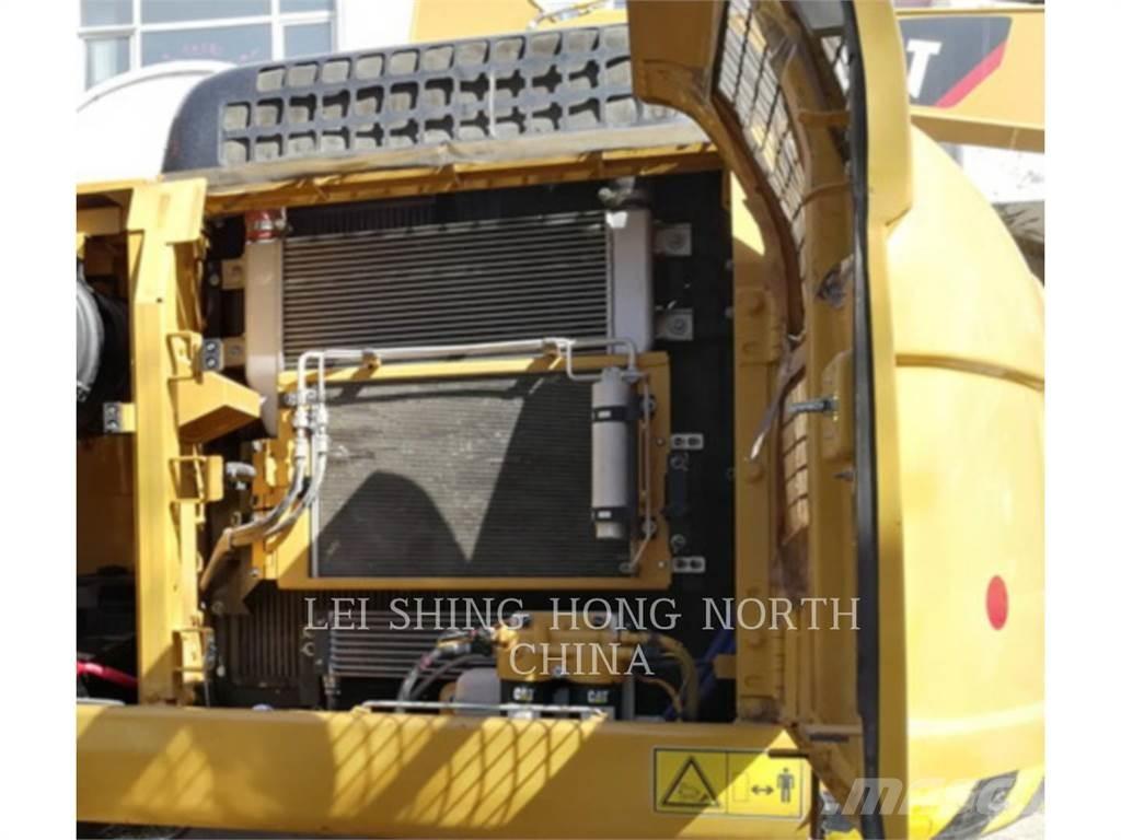 CAT 323-07 Paletli ekskavatörler