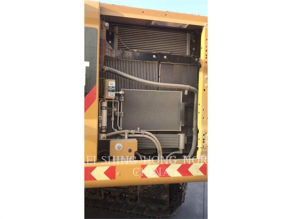 CAT 323-07 Paletli ekskavatörler