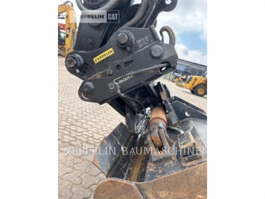 CAT 323-07C Paletli ekskavatörler
