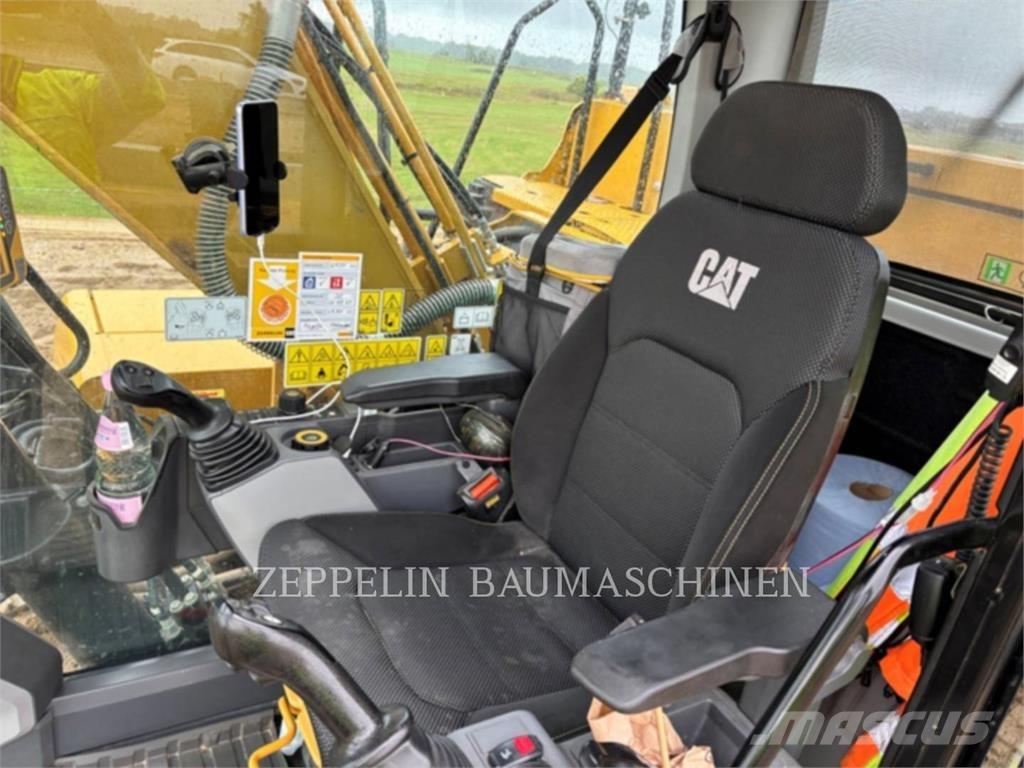 CAT 323-07C Paletli ekskavatörler