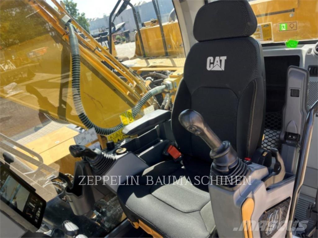 CAT 323-07D Paletli ekskavatörler
