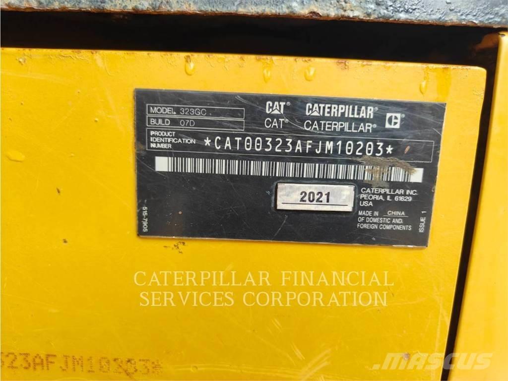 CAT 323-07GC Paletli ekskavatörler