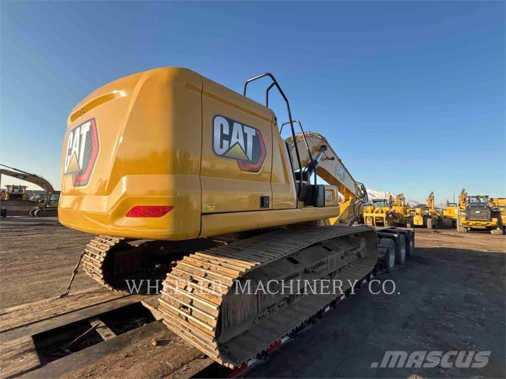 CAT 323 CF Paletli ekskavatörler