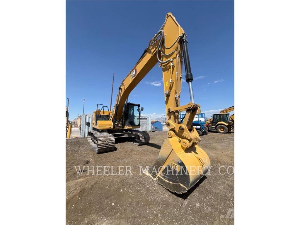 CAT 323 CF Paletli ekskavatörler