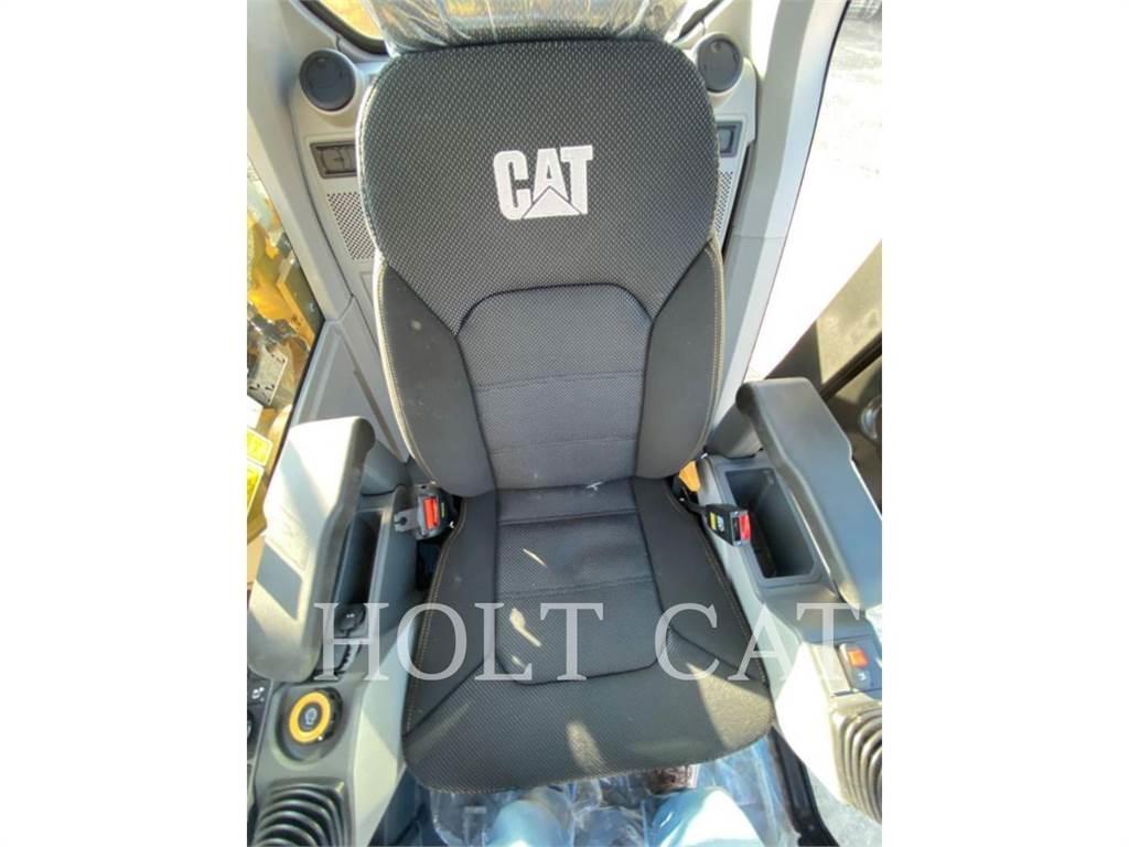 CAT 323 TC Paletli ekskavatörler