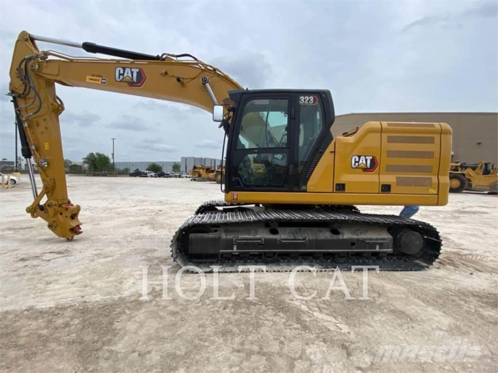 CAT 323 TC Paletli ekskavatörler