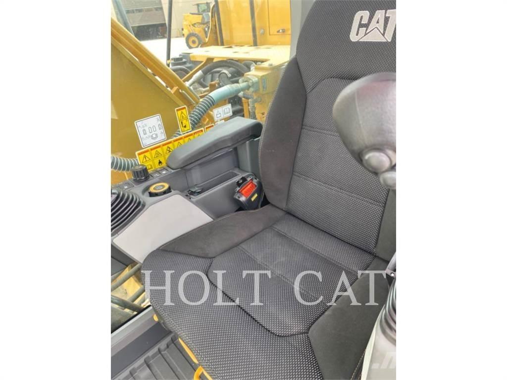 CAT 323 TC Paletli ekskavatörler