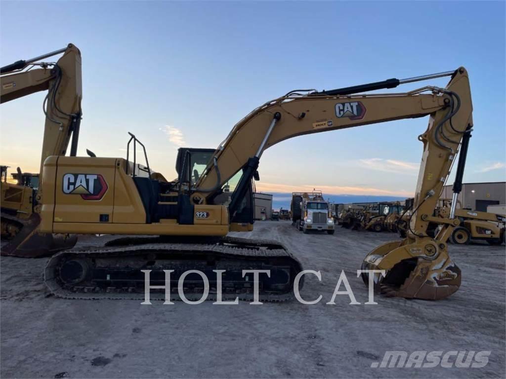 CAT 323 TC Paletli ekskavatörler