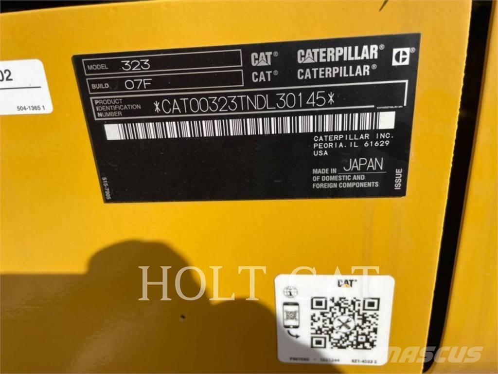 CAT 323 TC Paletli ekskavatörler