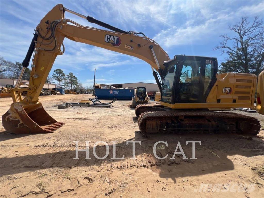 CAT 323 TC Paletli ekskavatörler