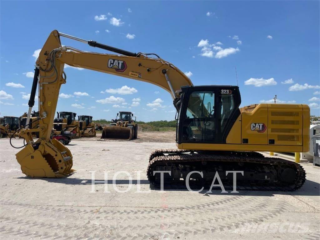 CAT 323 TC Paletli ekskavatörler